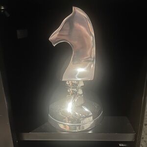 Elegant Silver Horse Head Sculpture